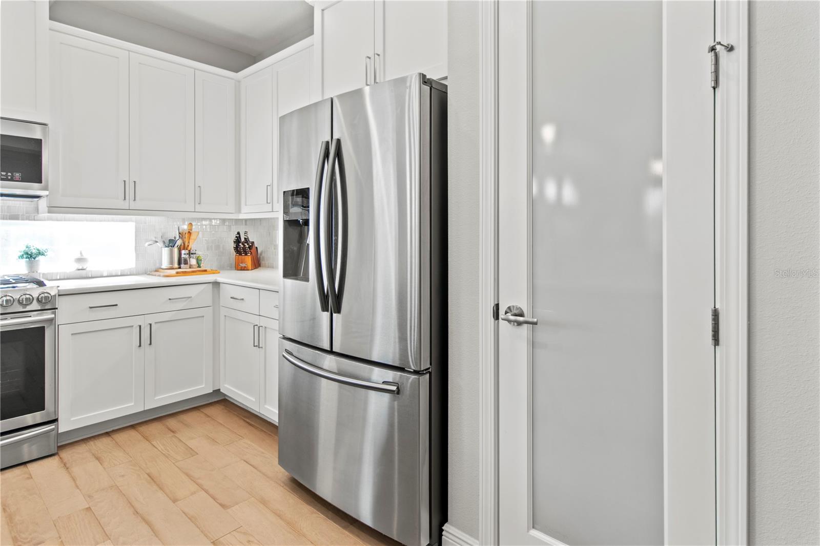 UNIVERSITY VILLAGE - Residential