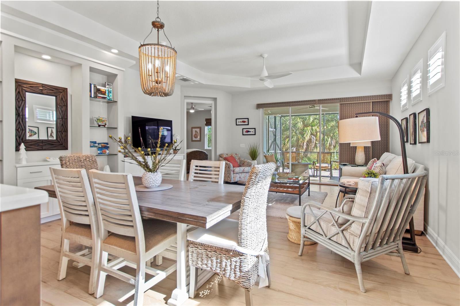 UNIVERSITY VILLAGE - Residential