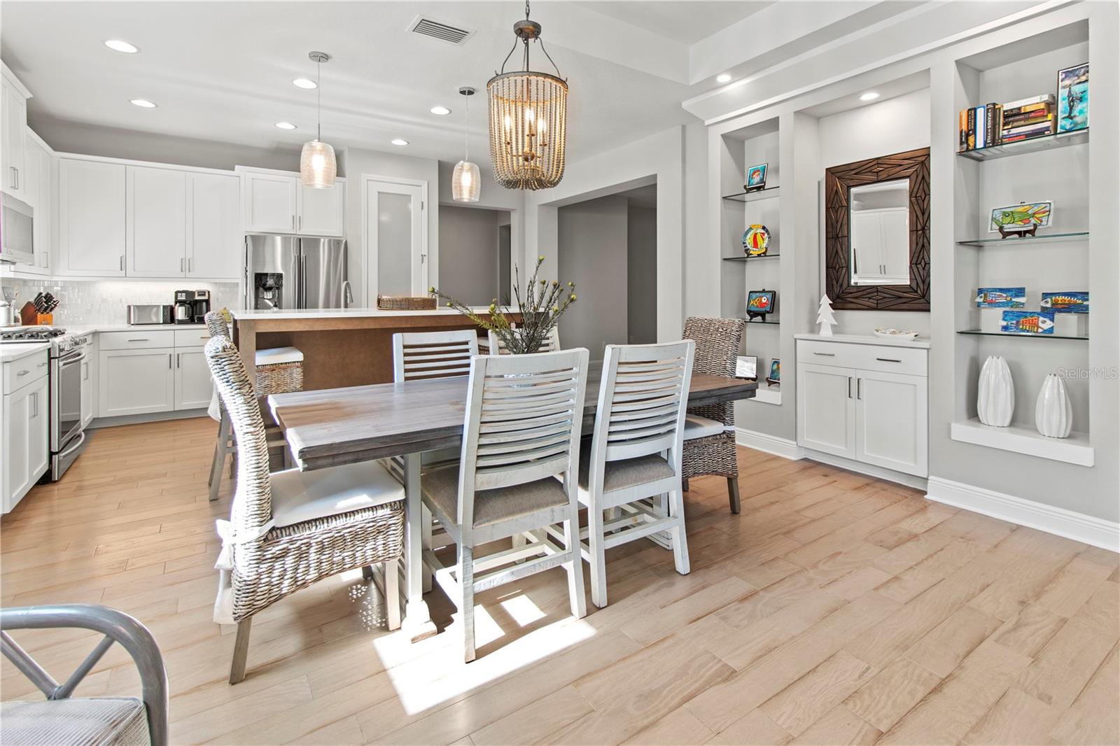 UNIVERSITY VILLAGE - Residential