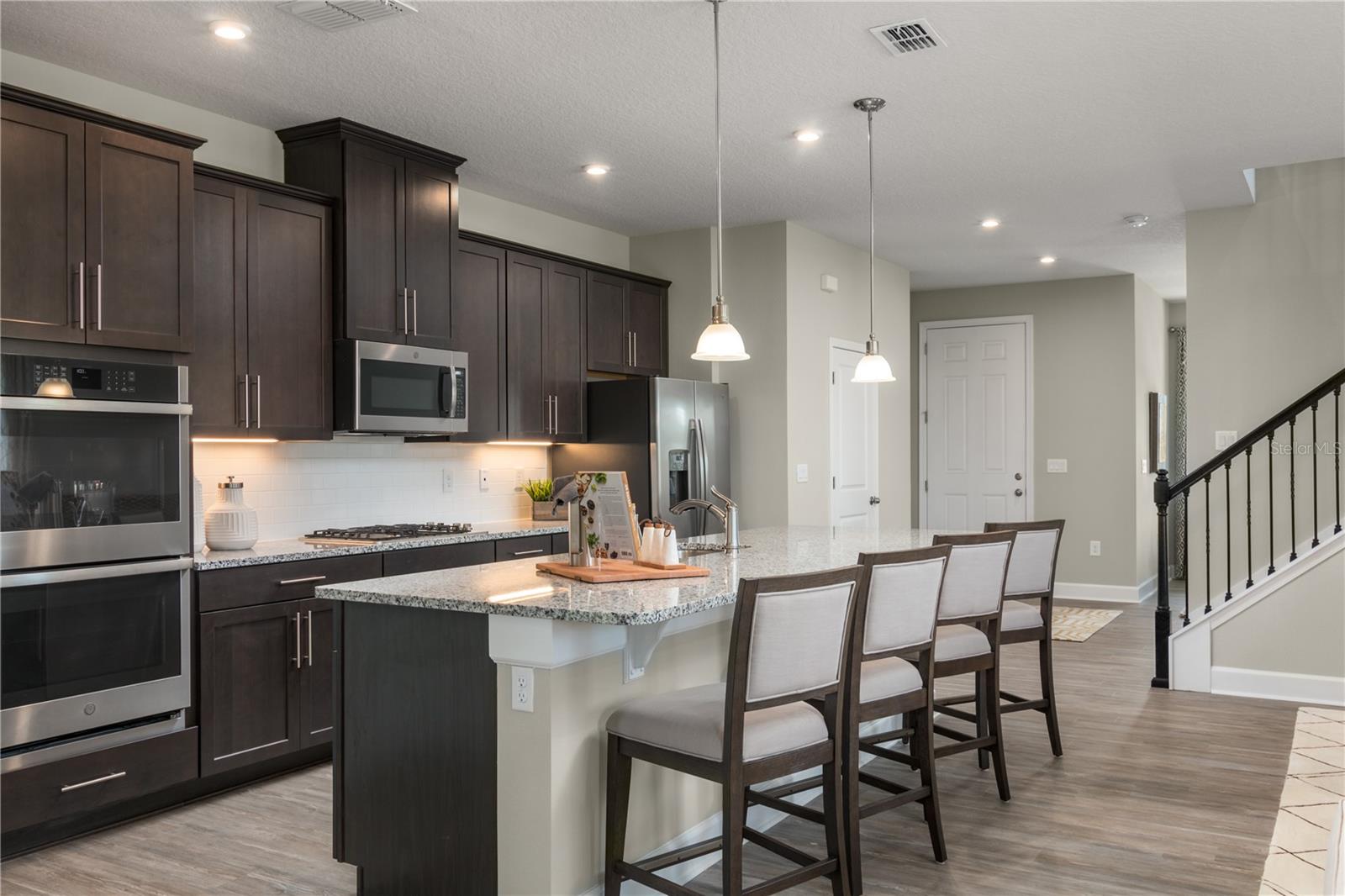 LAKE MATTIE PRESERVE SINGLE FAMILY - Residential