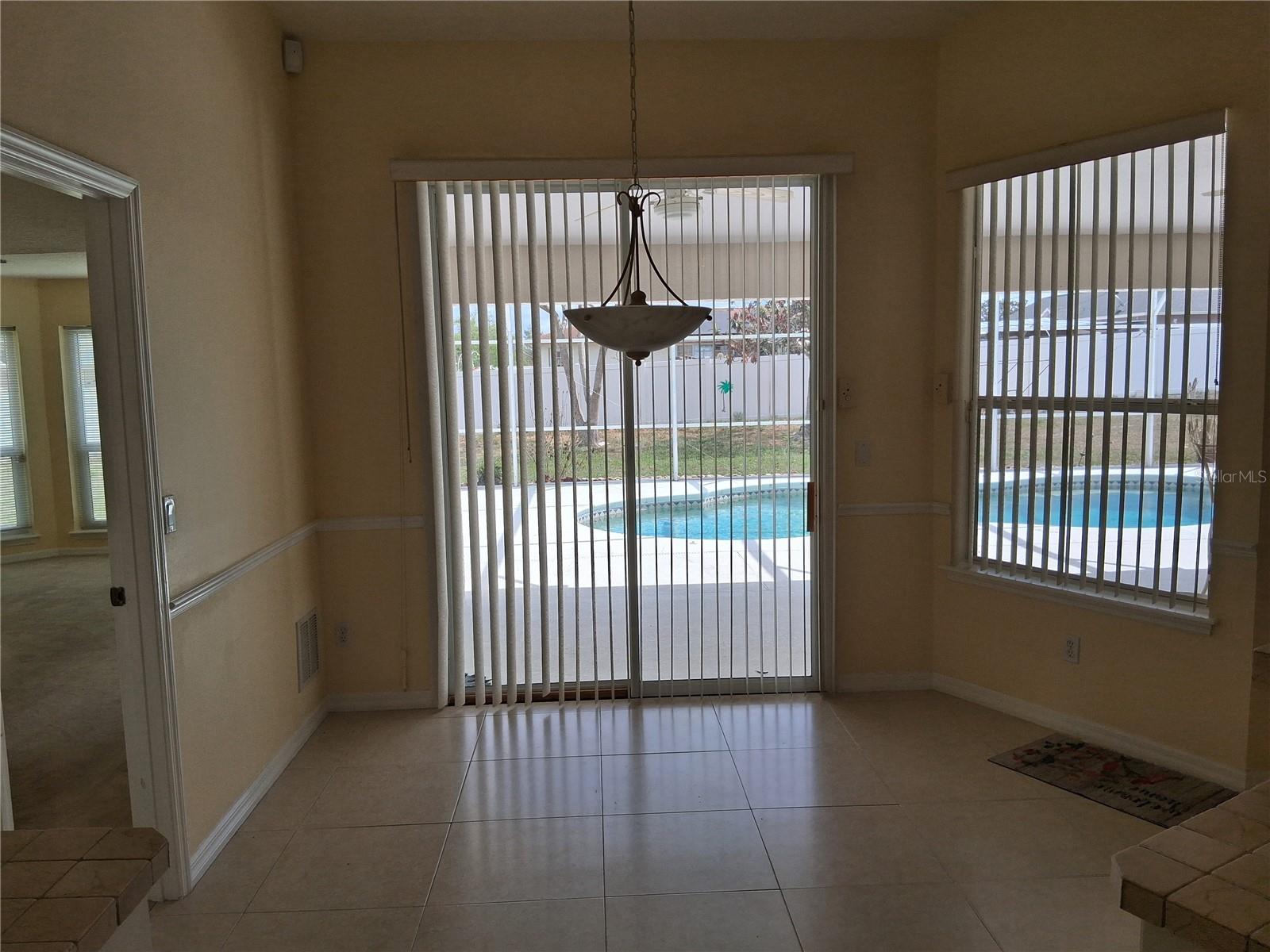 KENSINGTON ESTATES - Residential