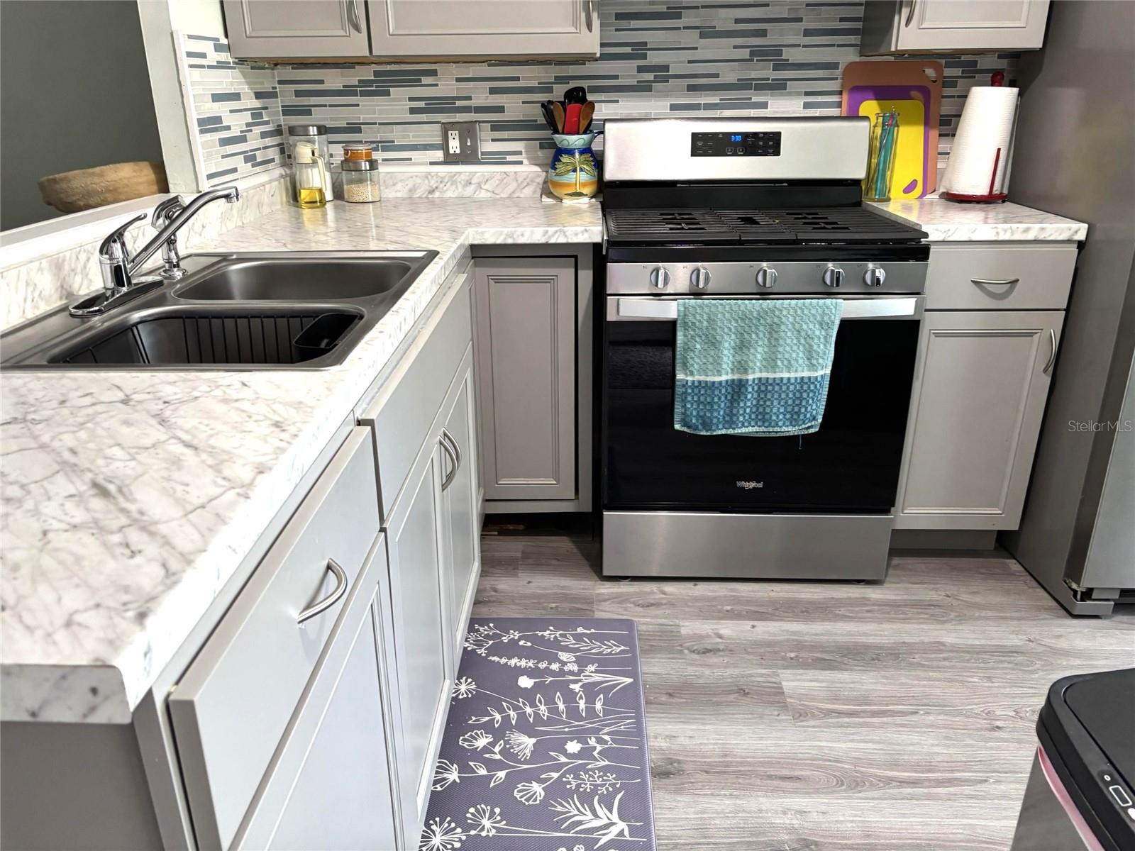 1175 MISSION CIRCLE 1175