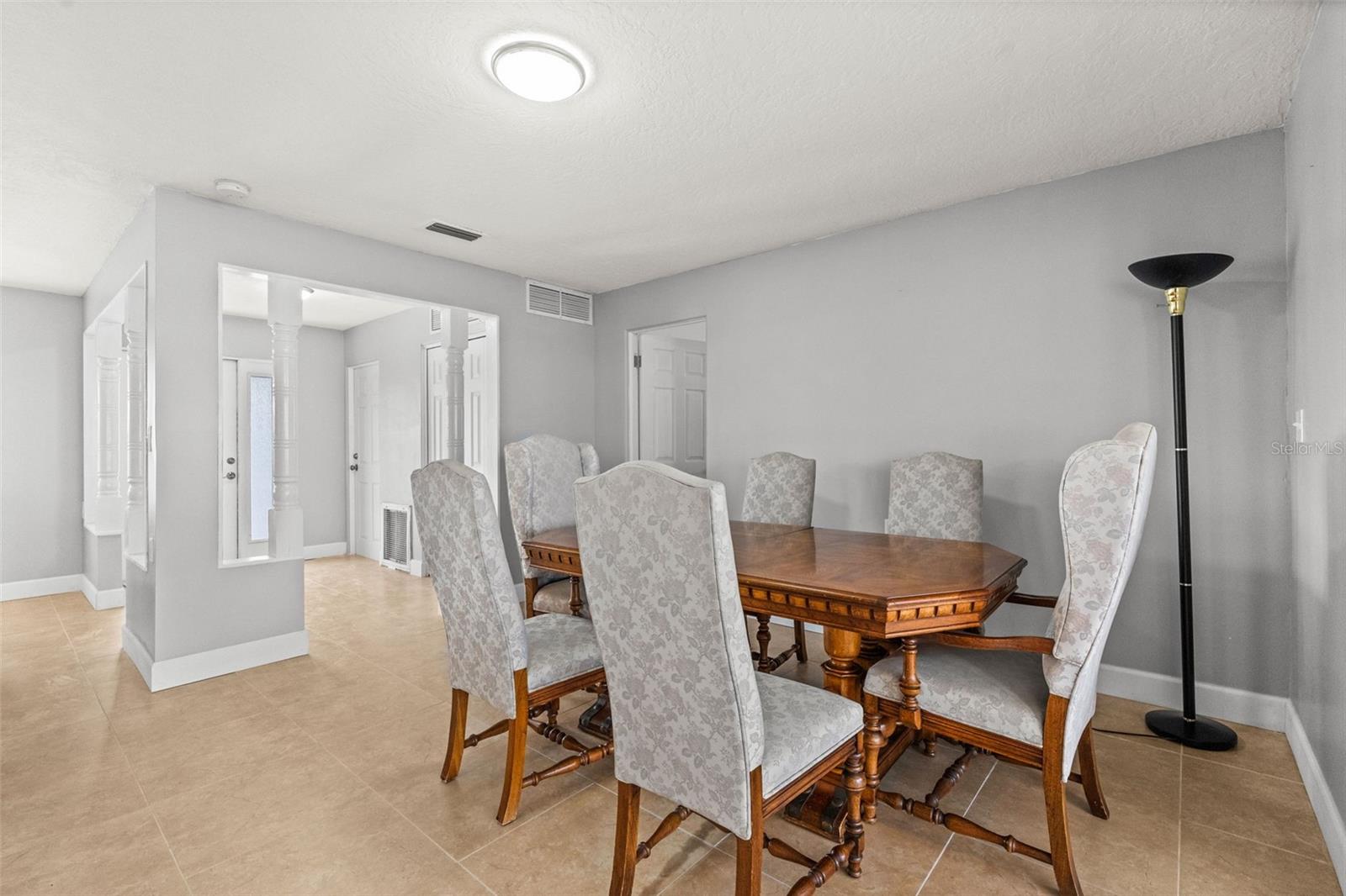 CAPRI ISLE - Residential