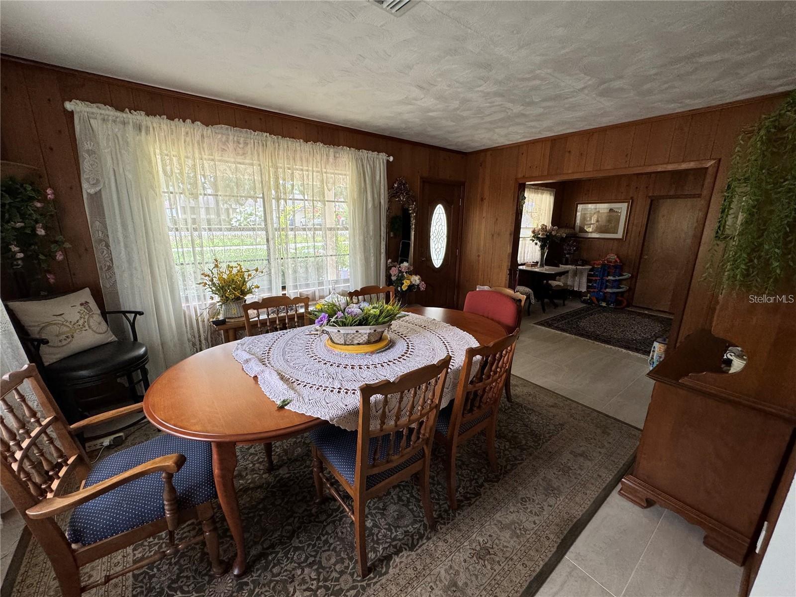 MINNEOLA - Residential