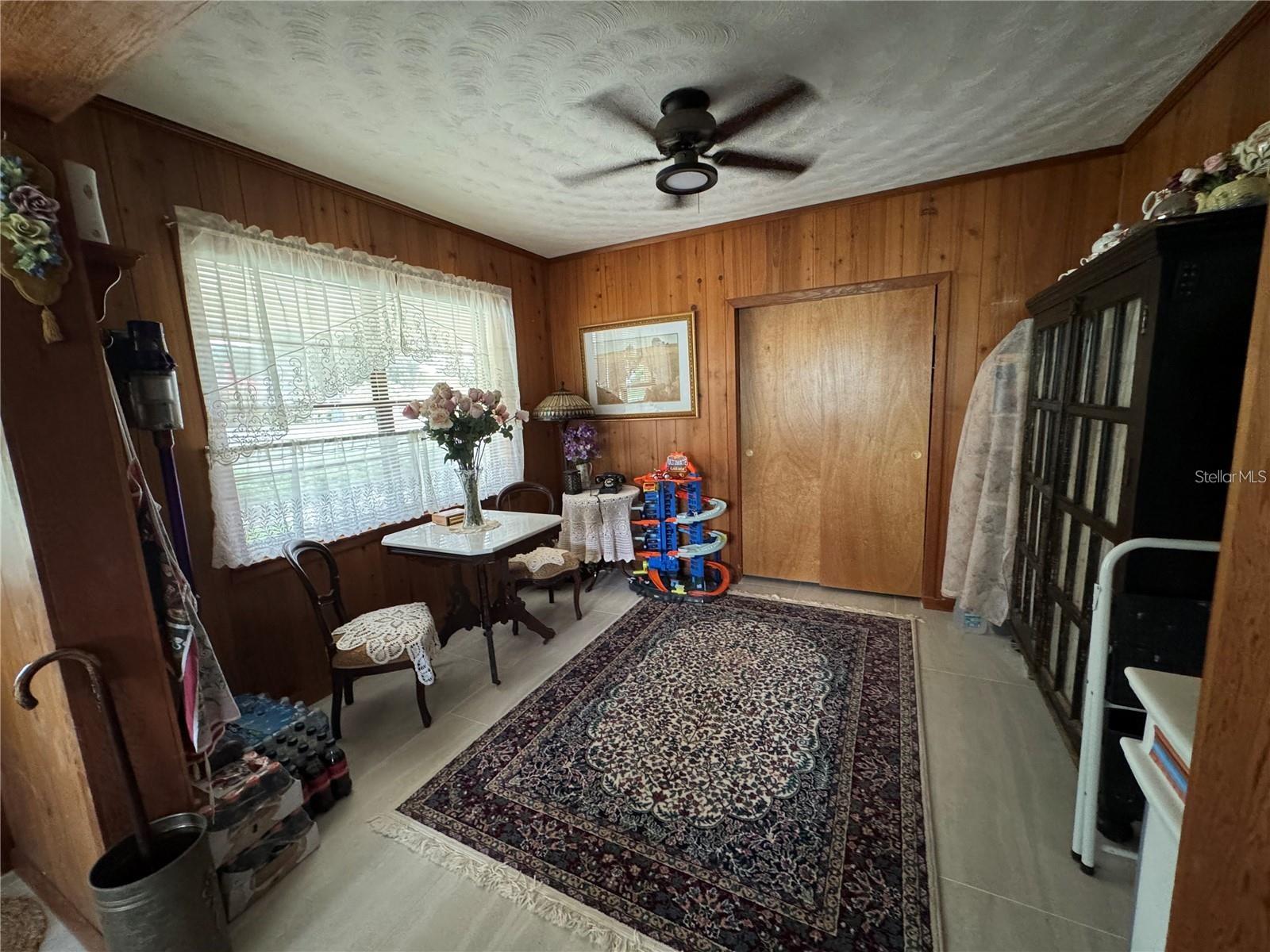 MINNEOLA - Residential