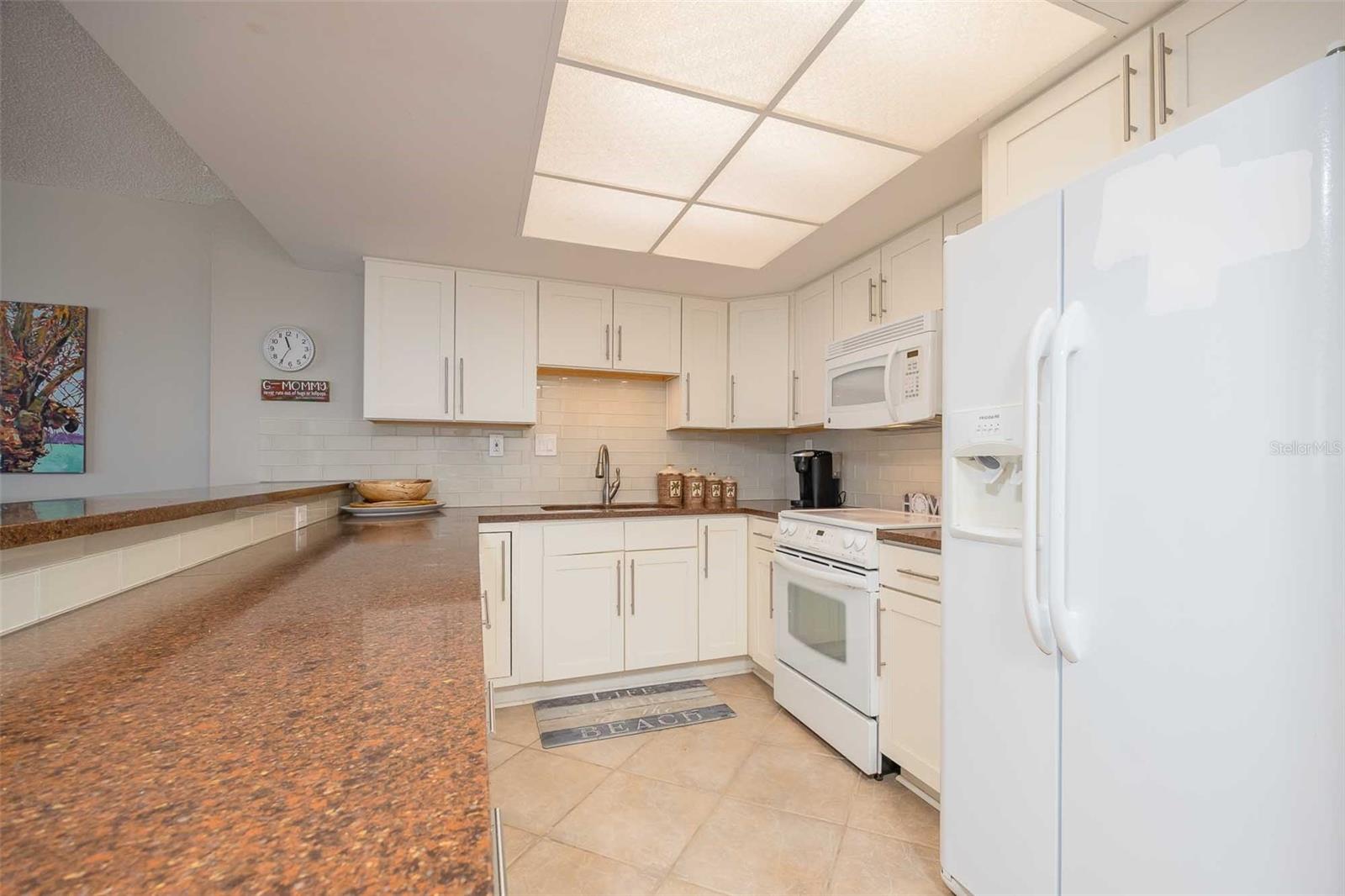 SAND DOLLAR II BLDG - Residential