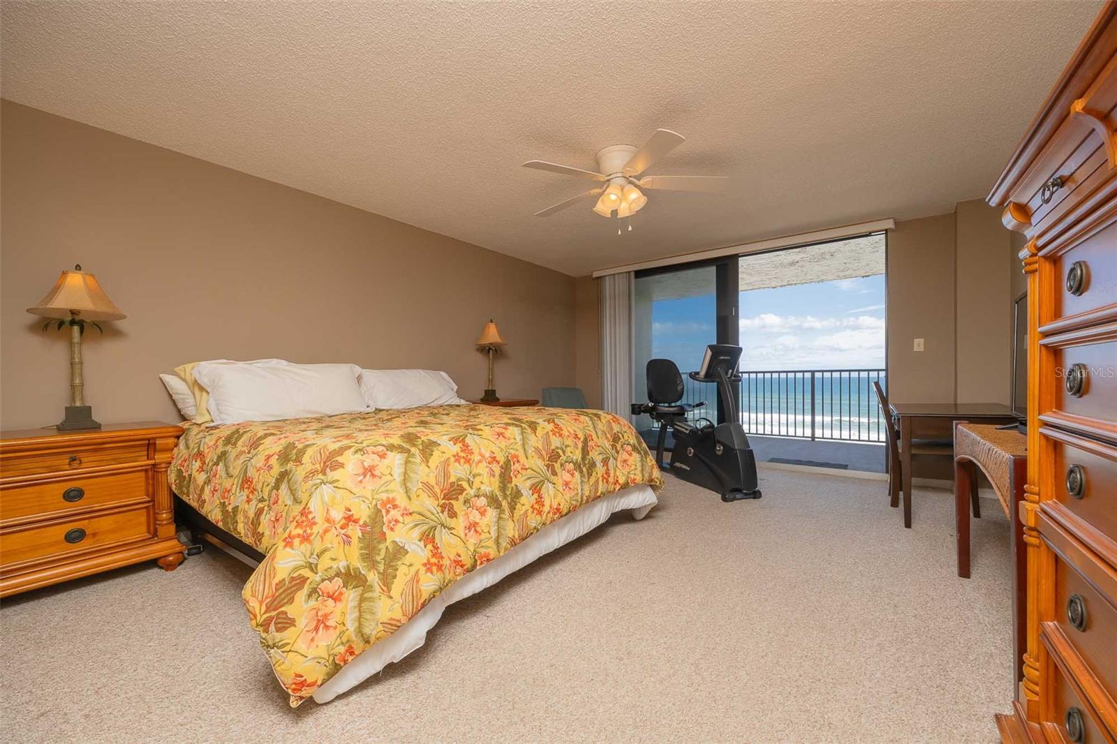 SAND DOLLAR II BLDG - Residential