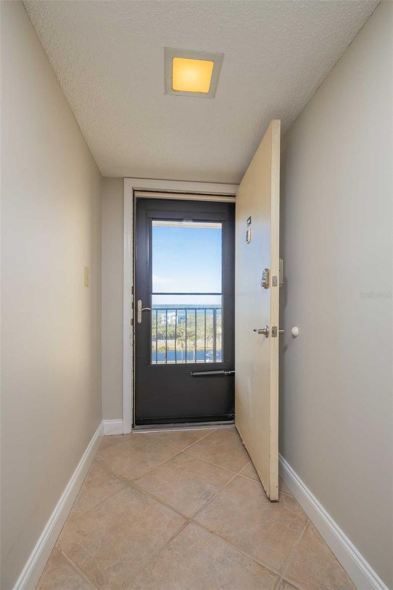 SAND DOLLAR II BLDG - Residential