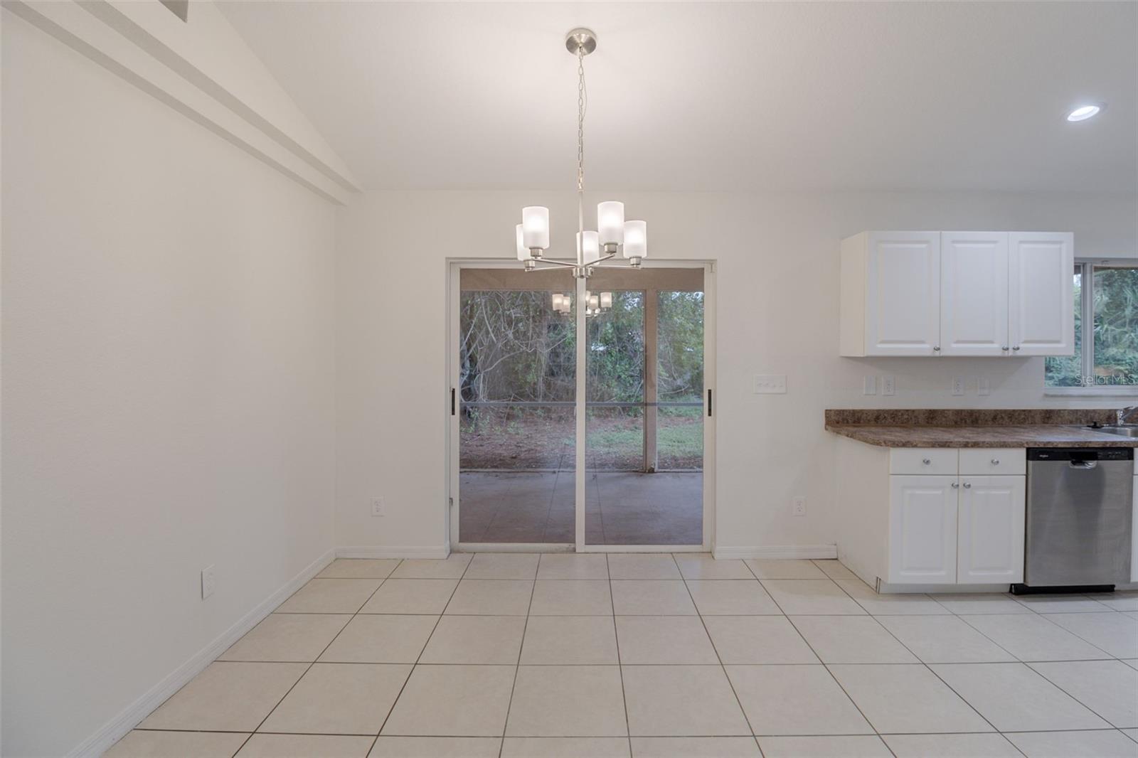 2621 SW HAREM CIRCLE