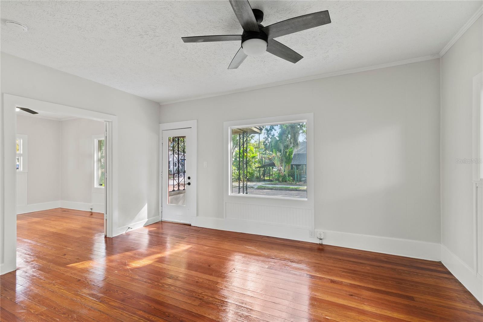 912 BRADSHAW TERRACE