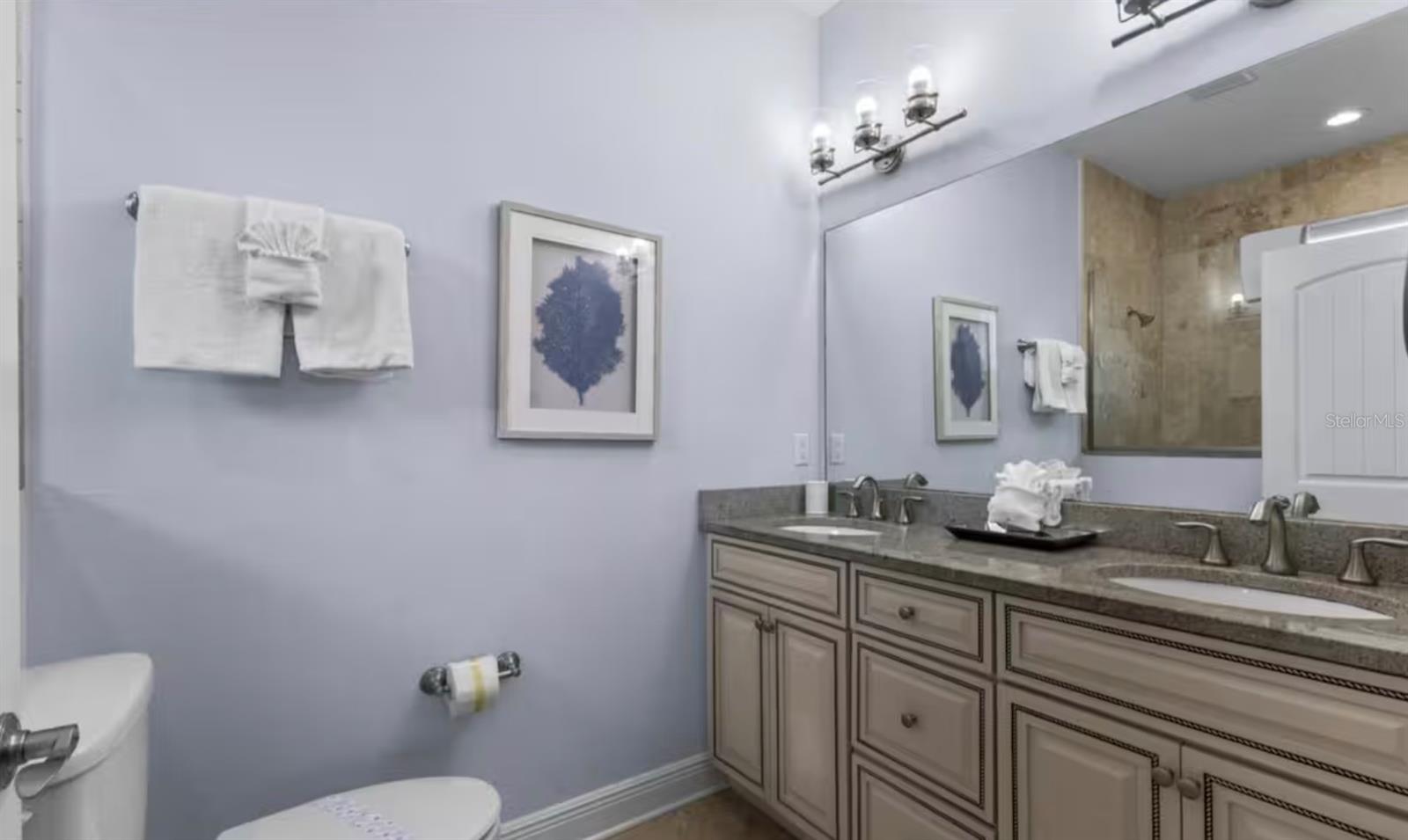 VILLAS ON FOURTH AVE - Residential