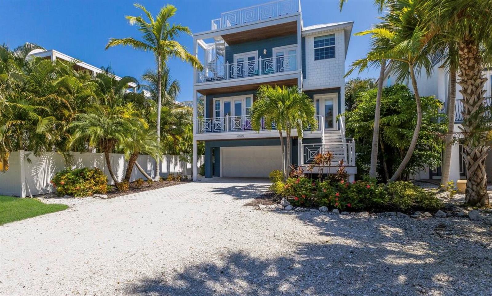 VILLAS ON FOURTH AVE - Residential