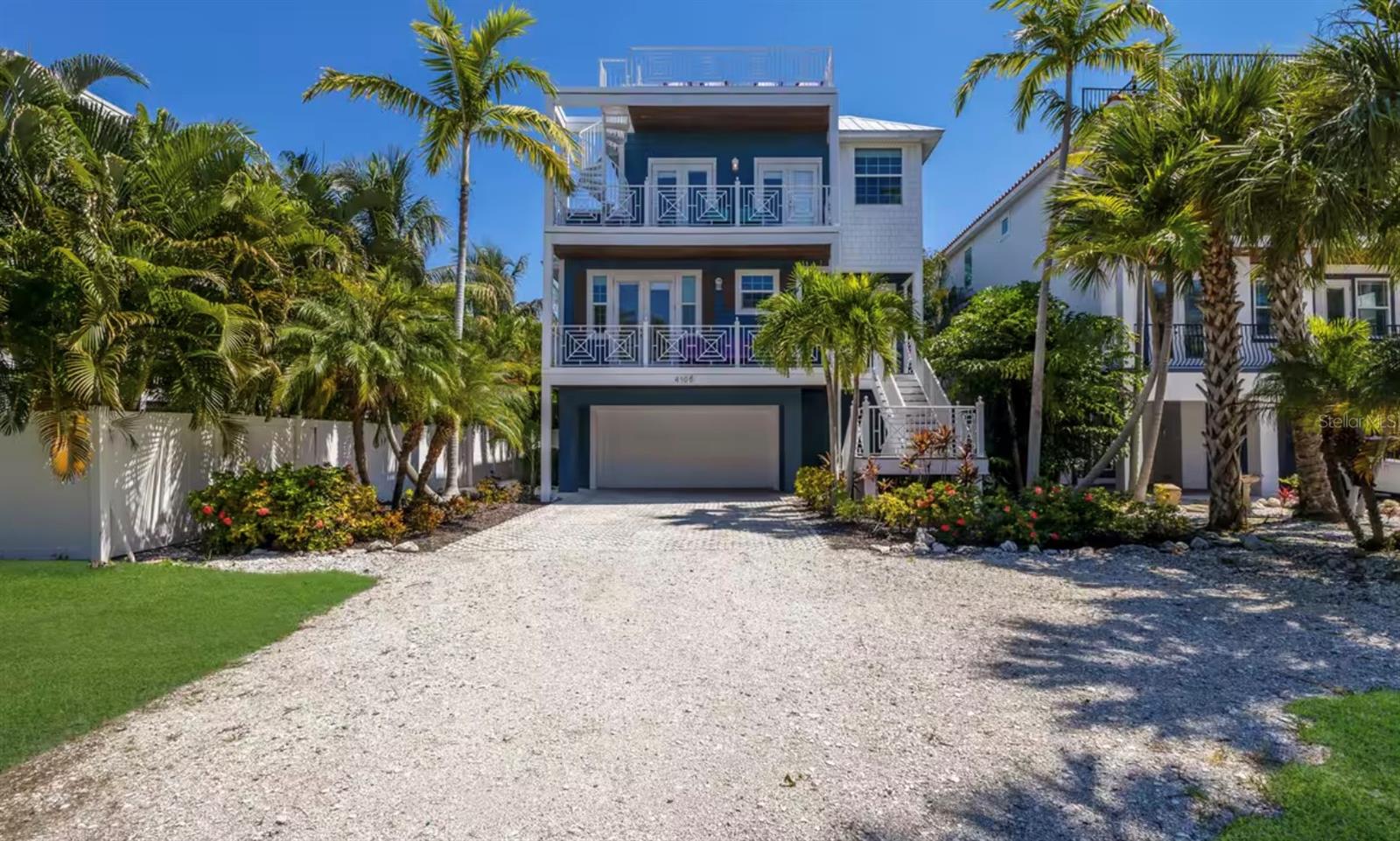 VILLAS ON FOURTH AVE - Residential