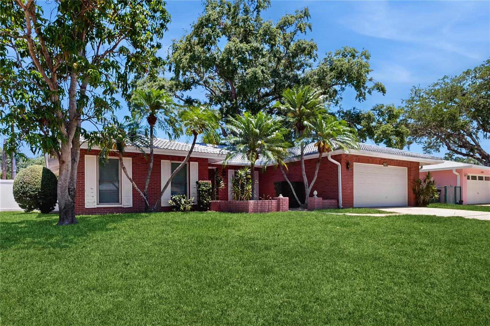 2138 VIOLA DRIVE