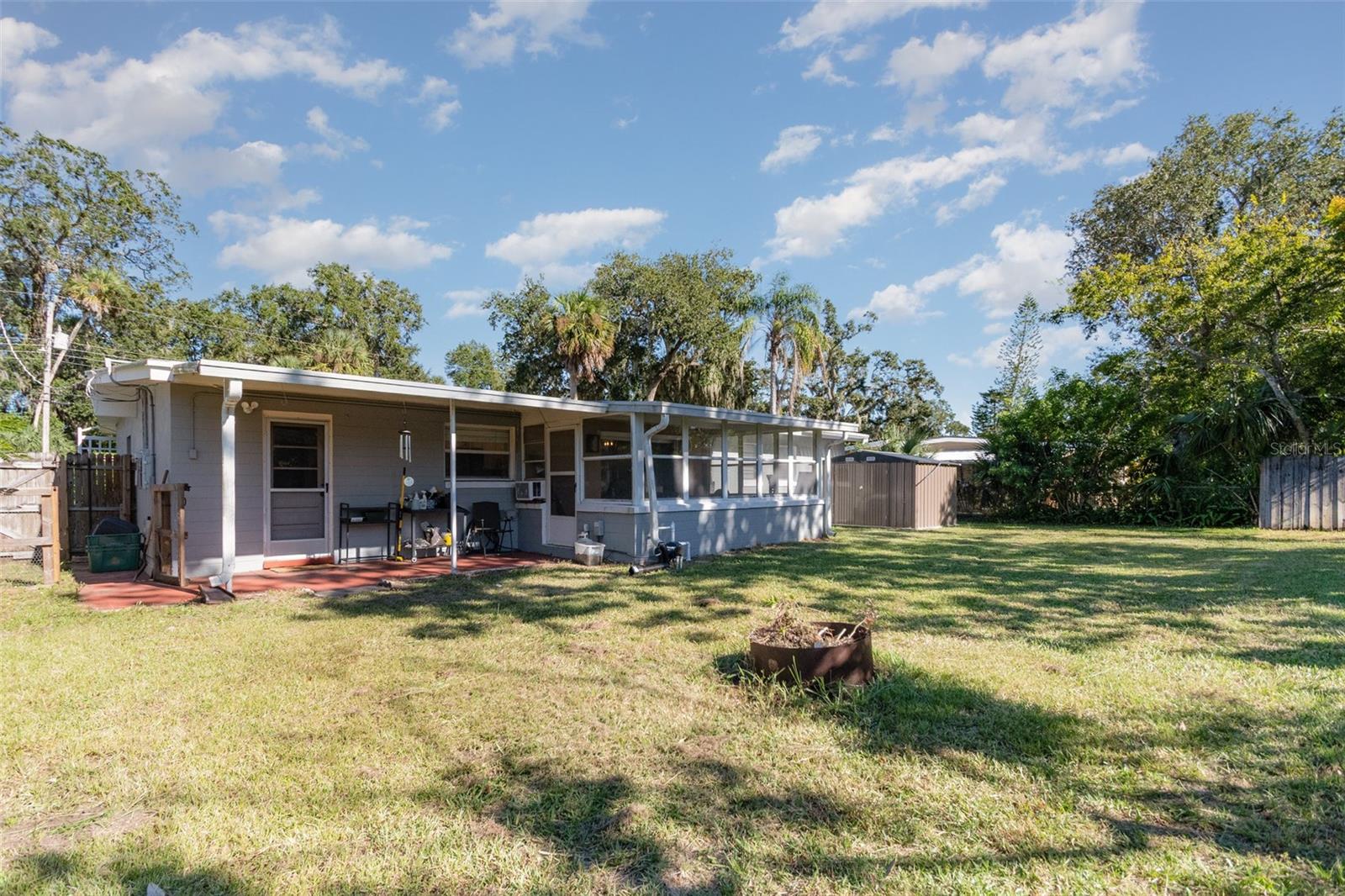 SHERWOOD FOREST - Residential