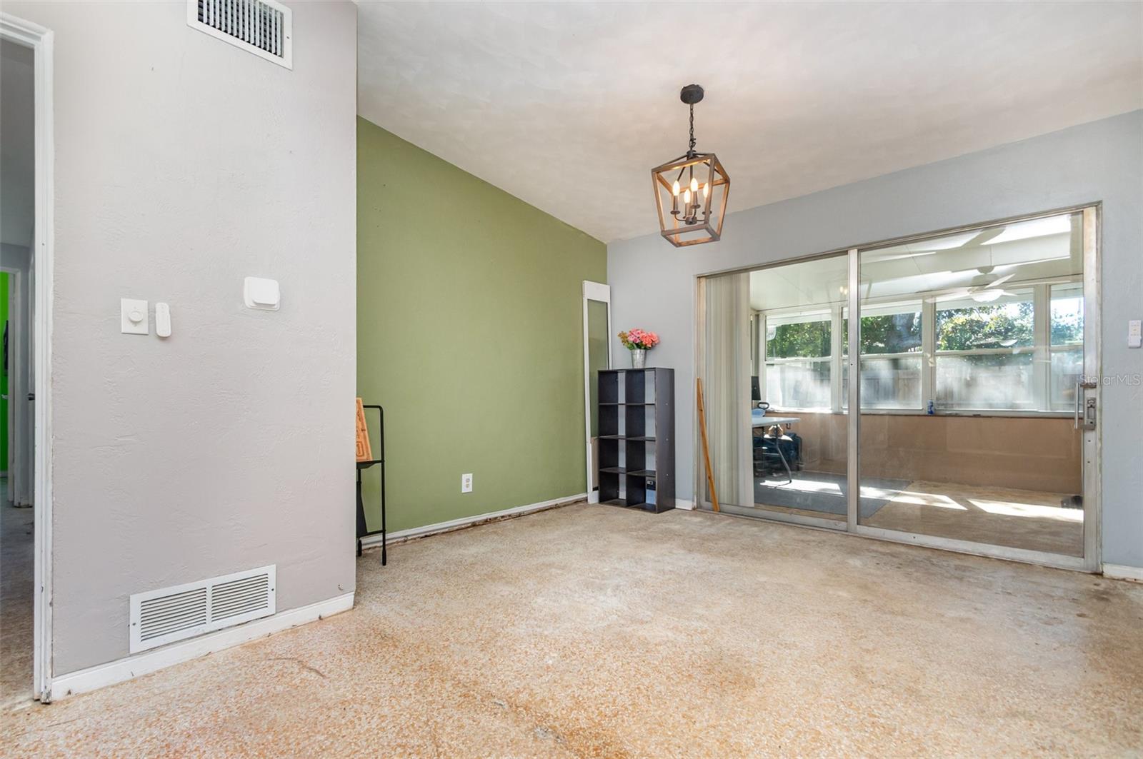 SHERWOOD FOREST - Residential