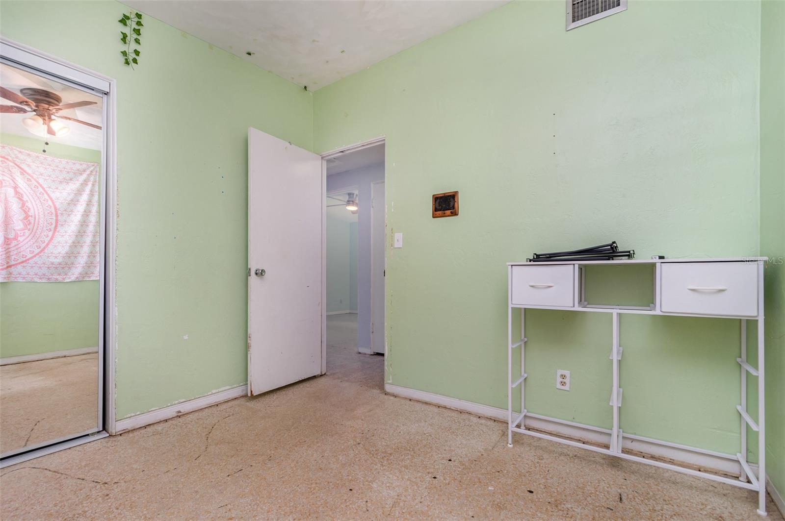 SHERWOOD FOREST - Residential