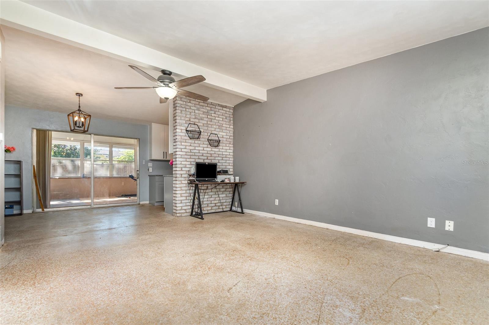 SHERWOOD FOREST - Residential