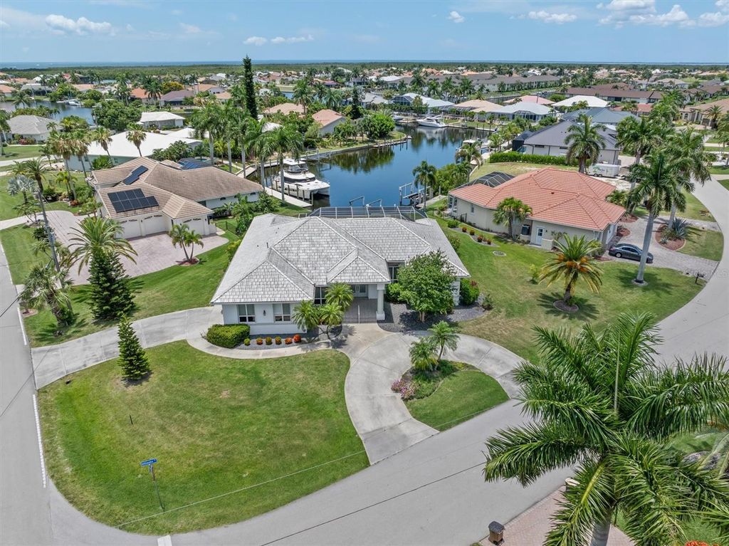 Photo of 1401 Kittiwake Drive, Punta Gorda, FL 33950 (MLS # C7527116)