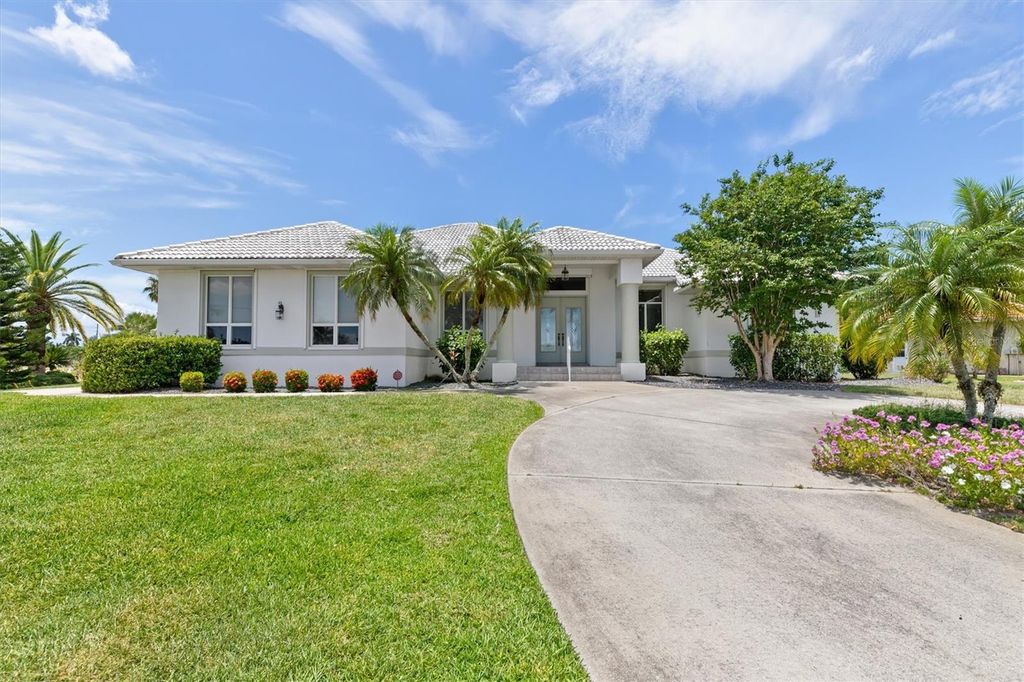 Photo of 1401 Kittiwake Drive, Punta Gorda, FL 33950 (MLS # C7527116)
