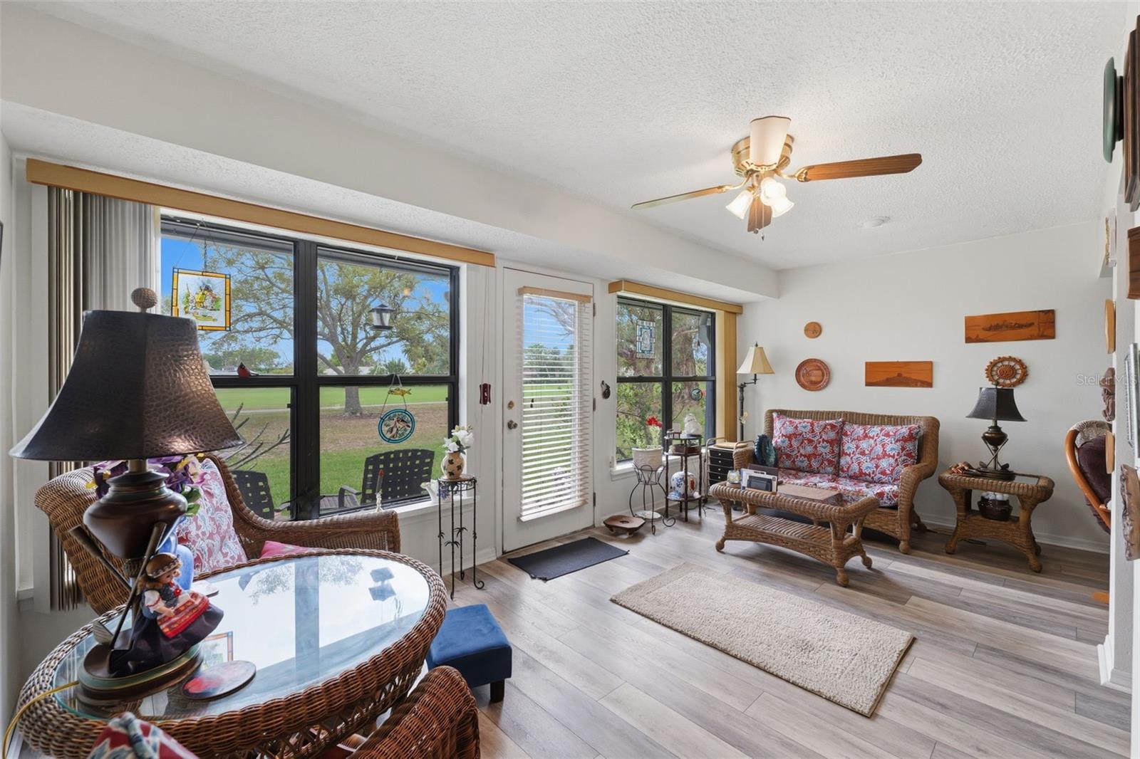 LINKS THE CONDO - Residential