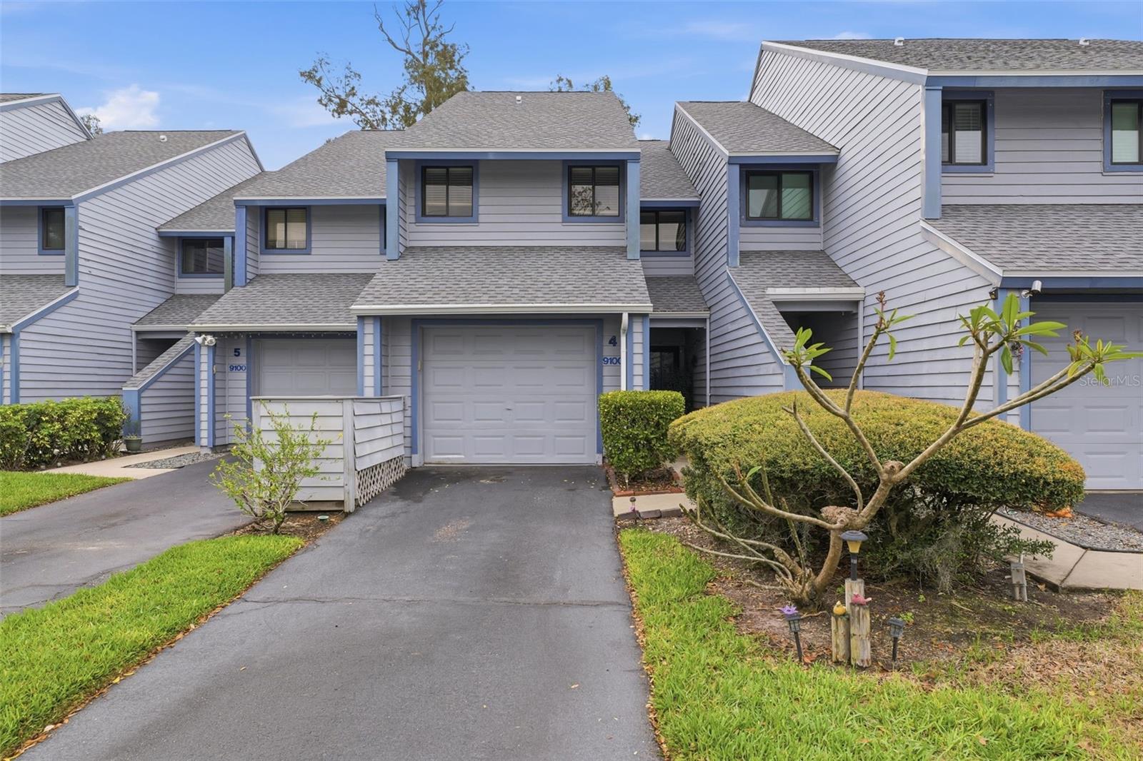 LINKS THE CONDO - Residential