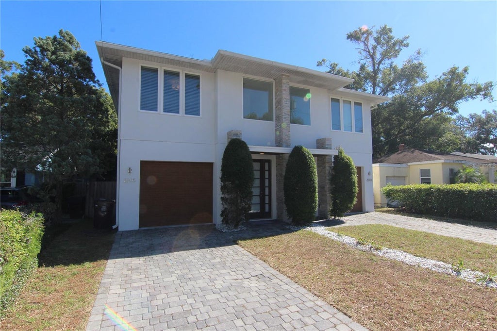 Photo of 2505 Depauw Avenue, Orlando, FL 32804 (MLS # O6438860)