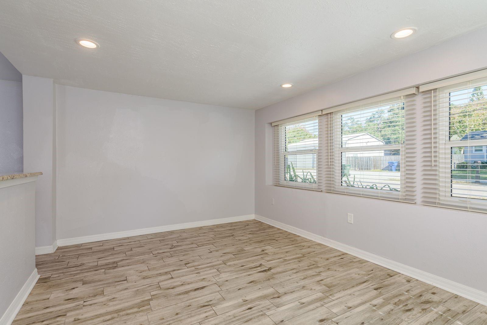 GREENLAND GROVES - Residential Lease