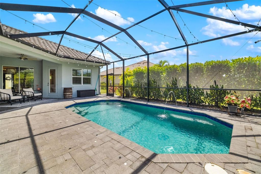 Photo of 16006 42nd Glen E, Parrish, FL 34219 (MLS # A4661753)