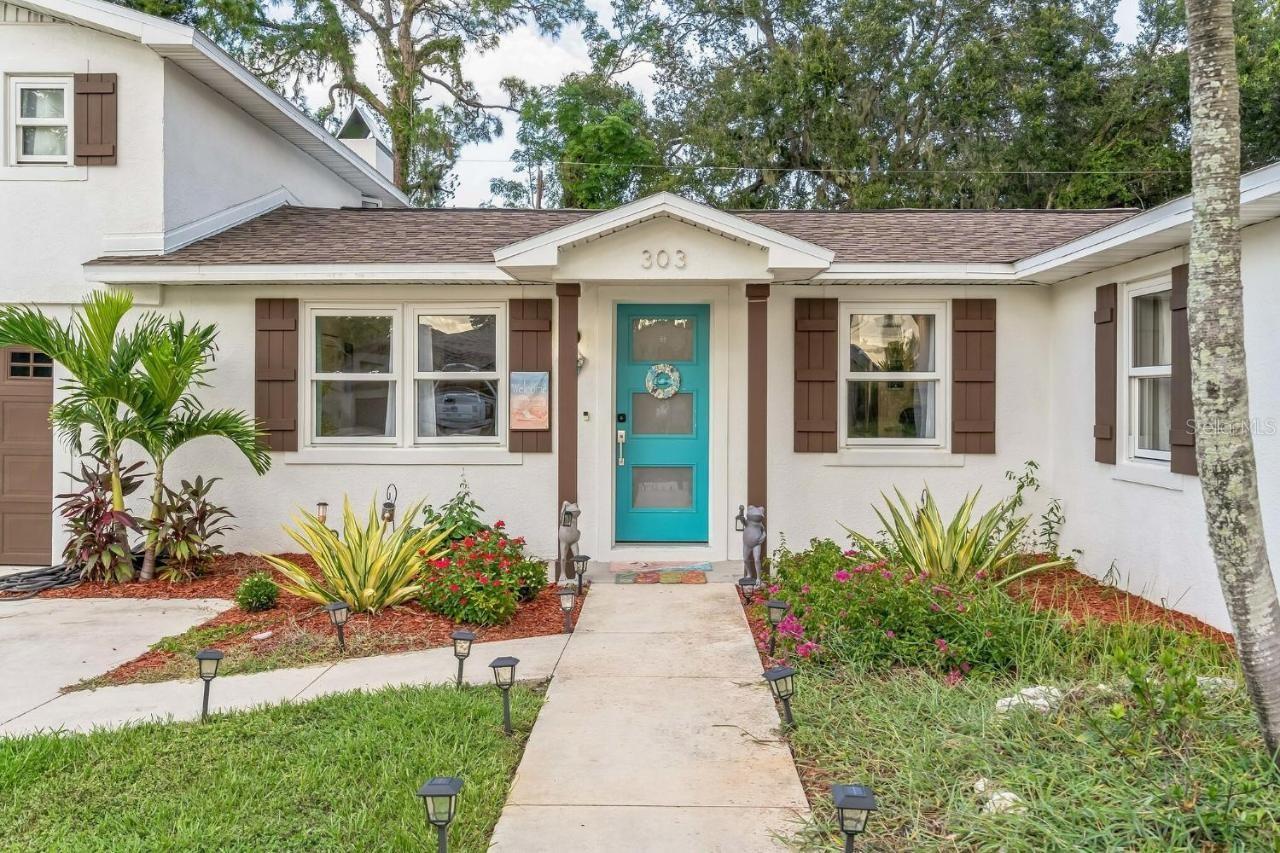 303 48TH STREET W
