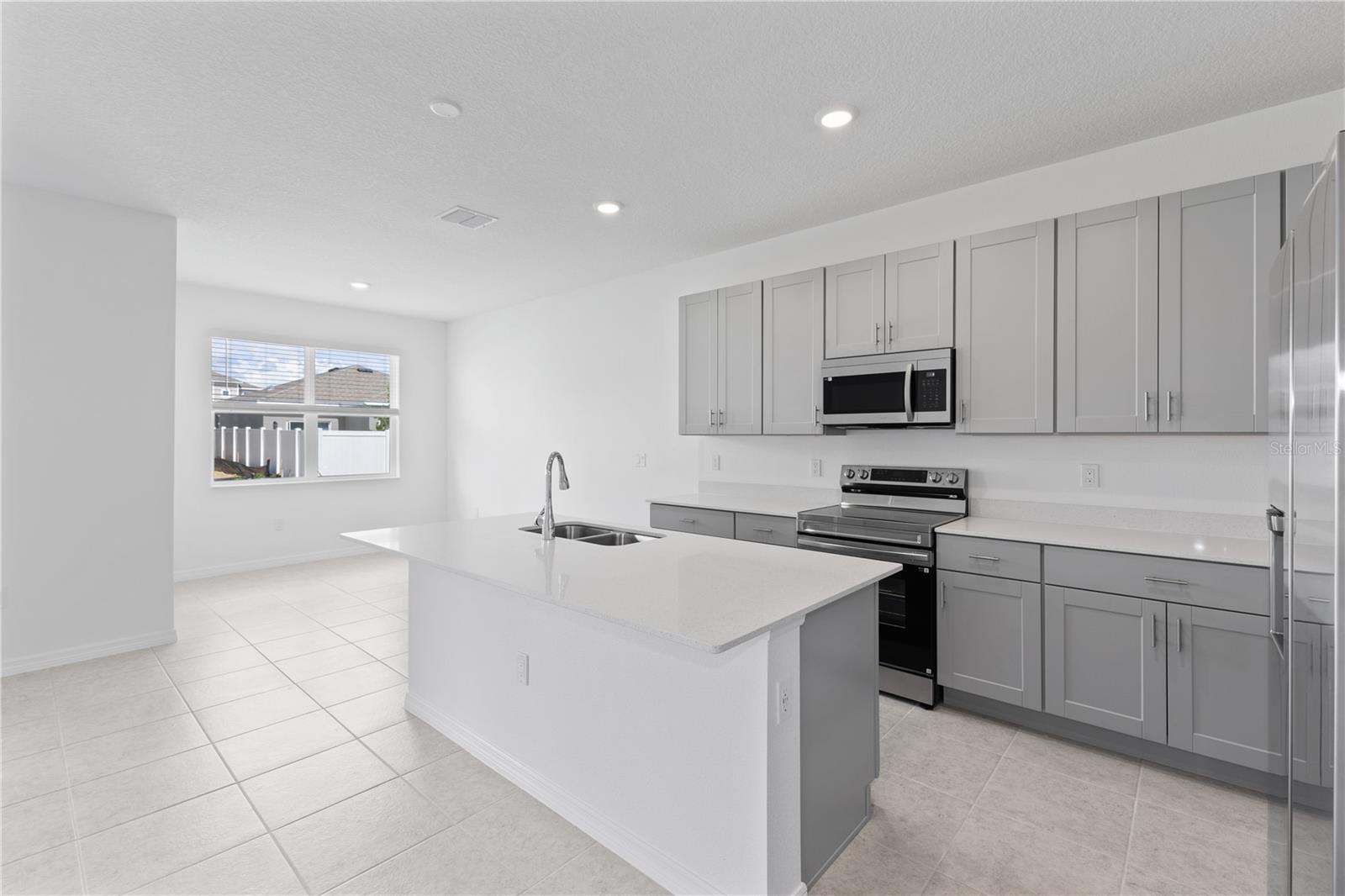 CYPRESS PARK ESTATES - Residential