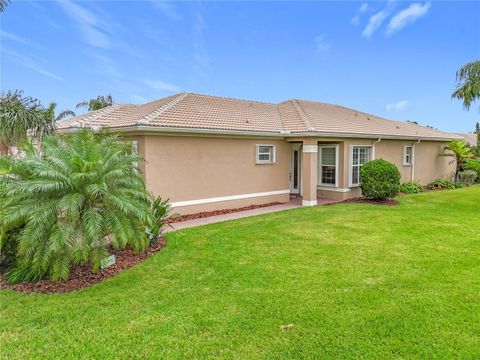 A home in WIMAUMA