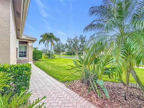 A home in WIMAUMA