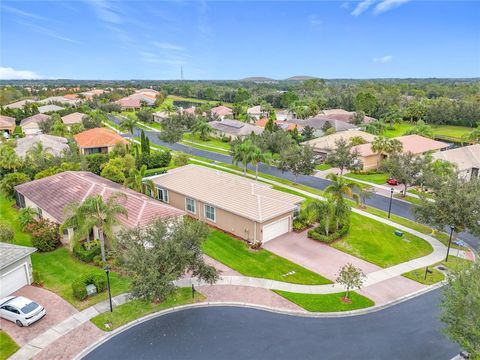 A home in WIMAUMA