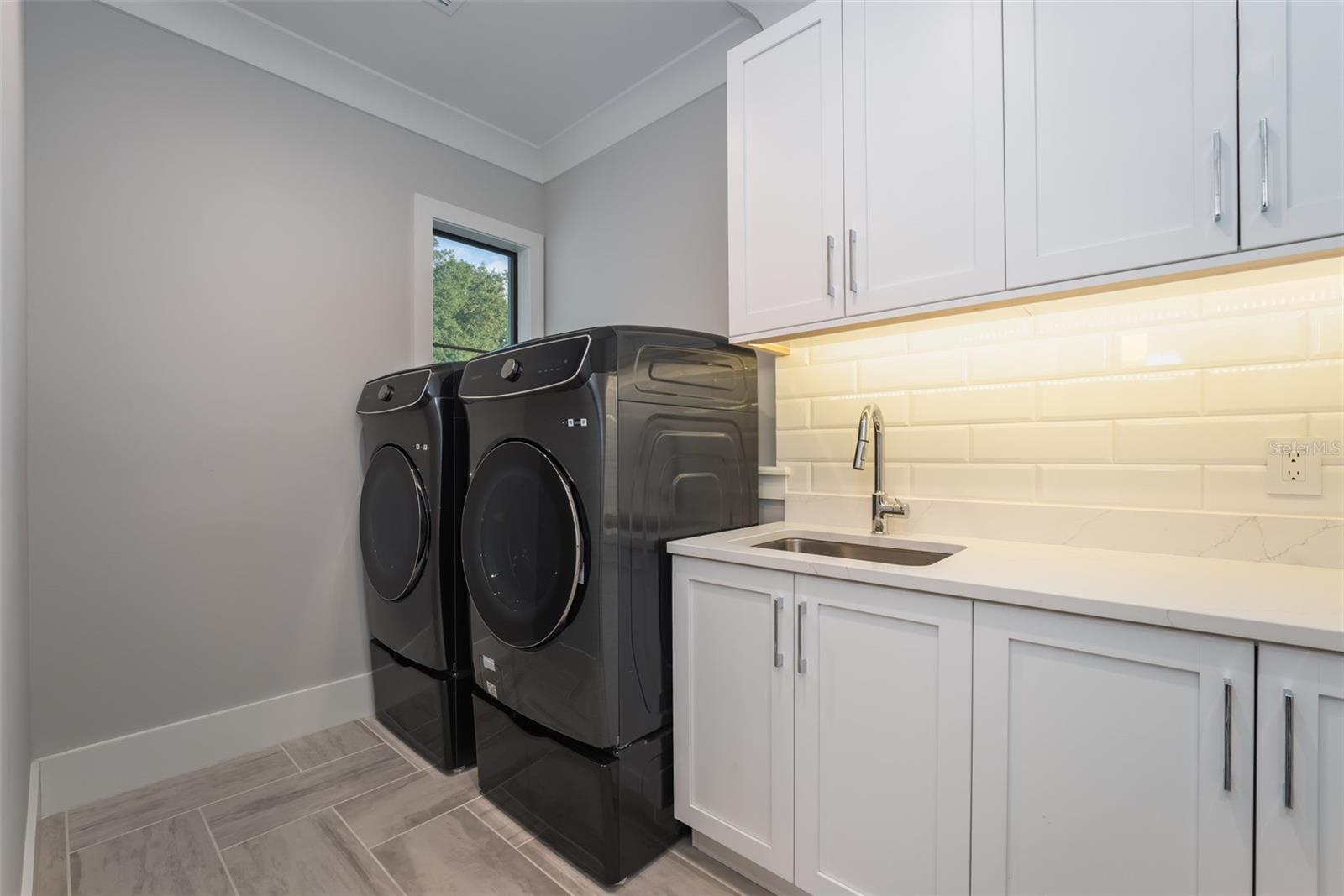 BELLA VITA ESTATES - Residential