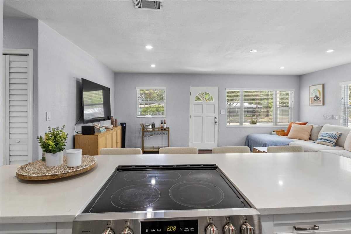 EAGLE CREST - Residential