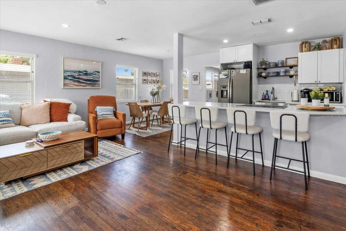 EAGLE CREST - Residential