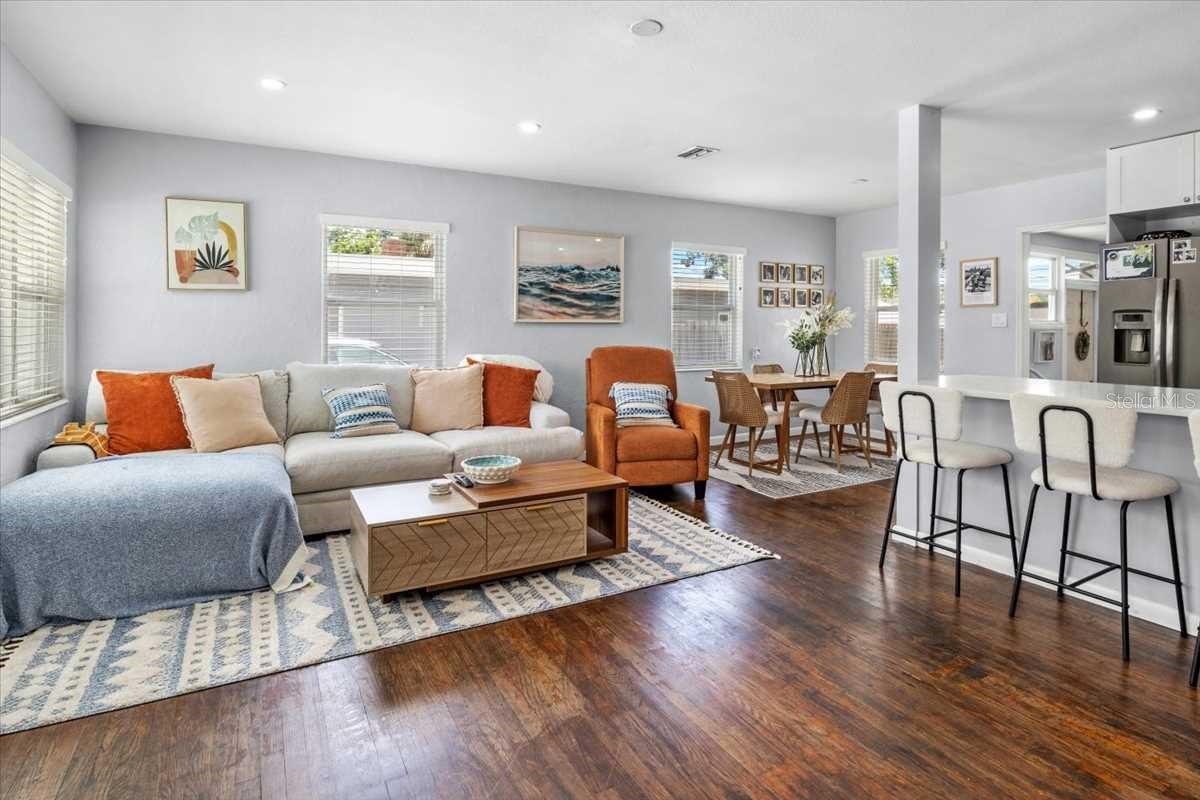 EAGLE CREST - Residential