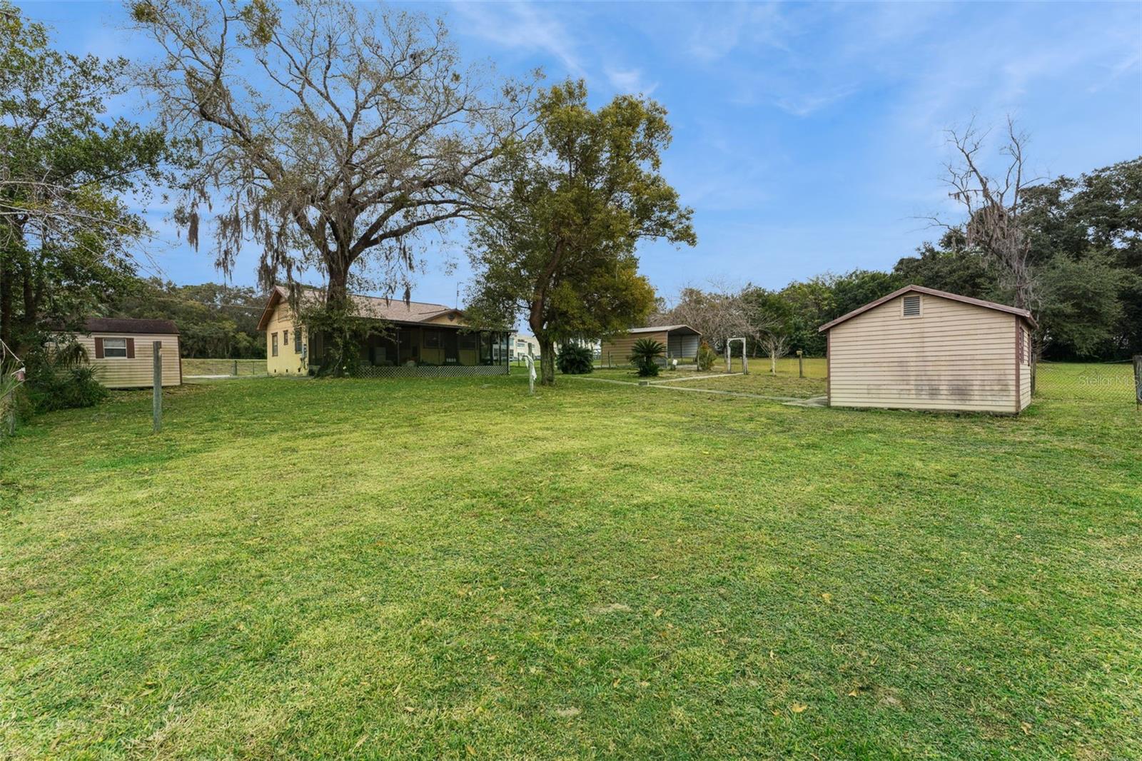 ACREAGE & UNREC - Residential