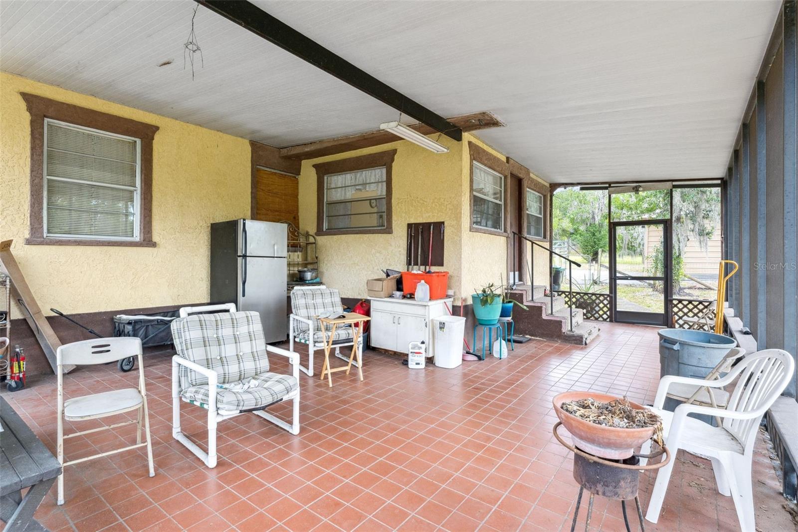 ACREAGE & UNREC - Residential