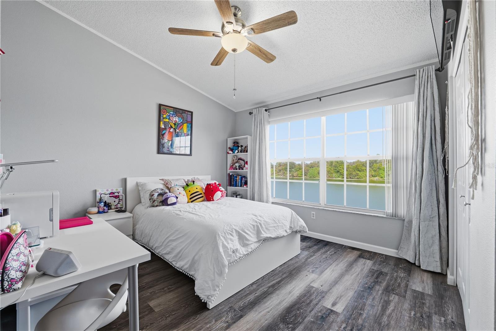 THE TWNHMS AT KENSINGTON PH - Residential