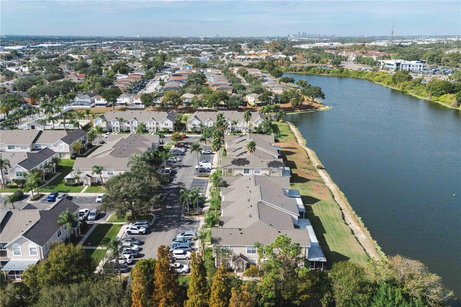 THE TWNHMS AT KENSINGTON PH - Residential