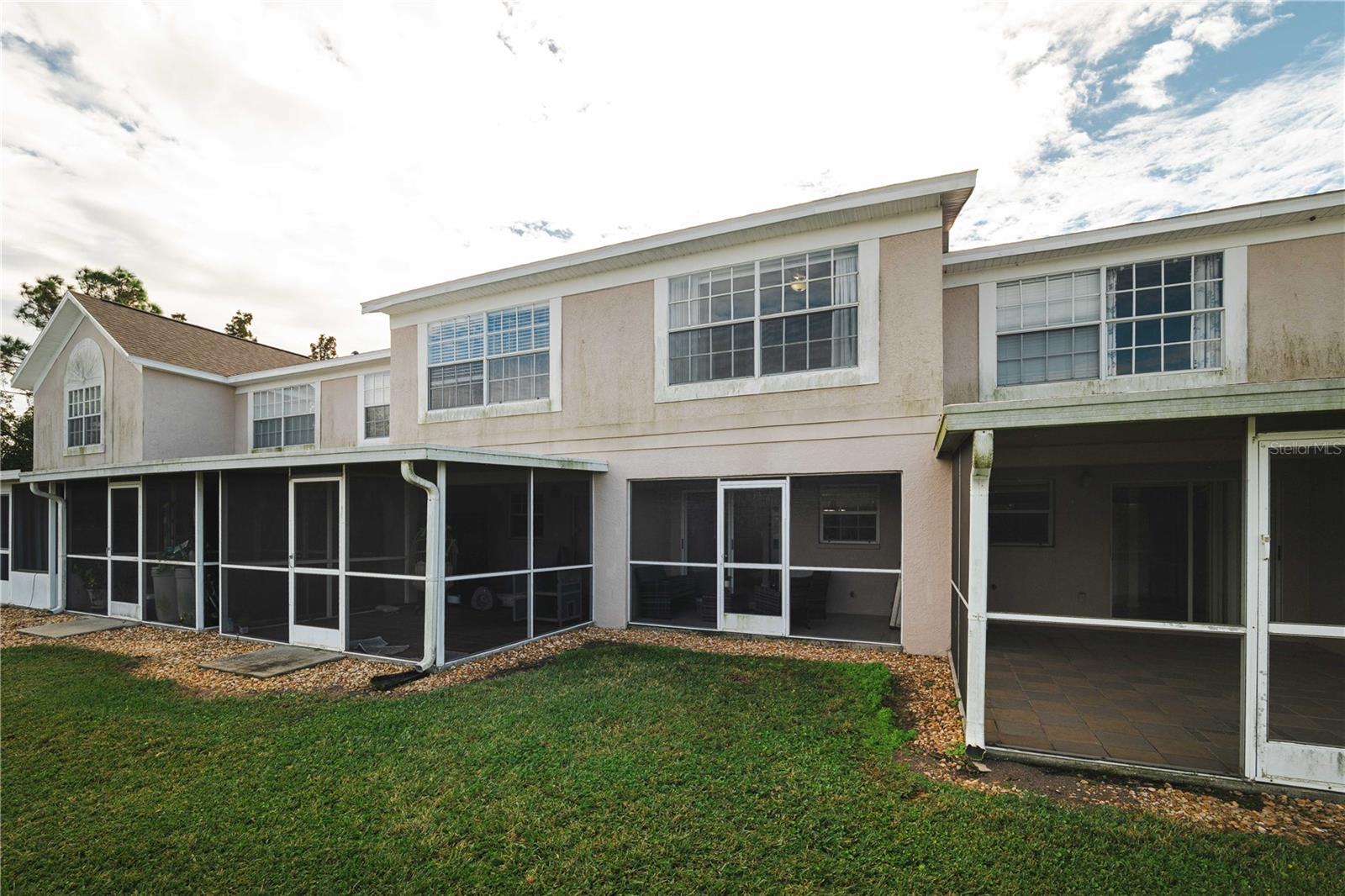 THE TWNHMS AT KENSINGTON PH - Residential