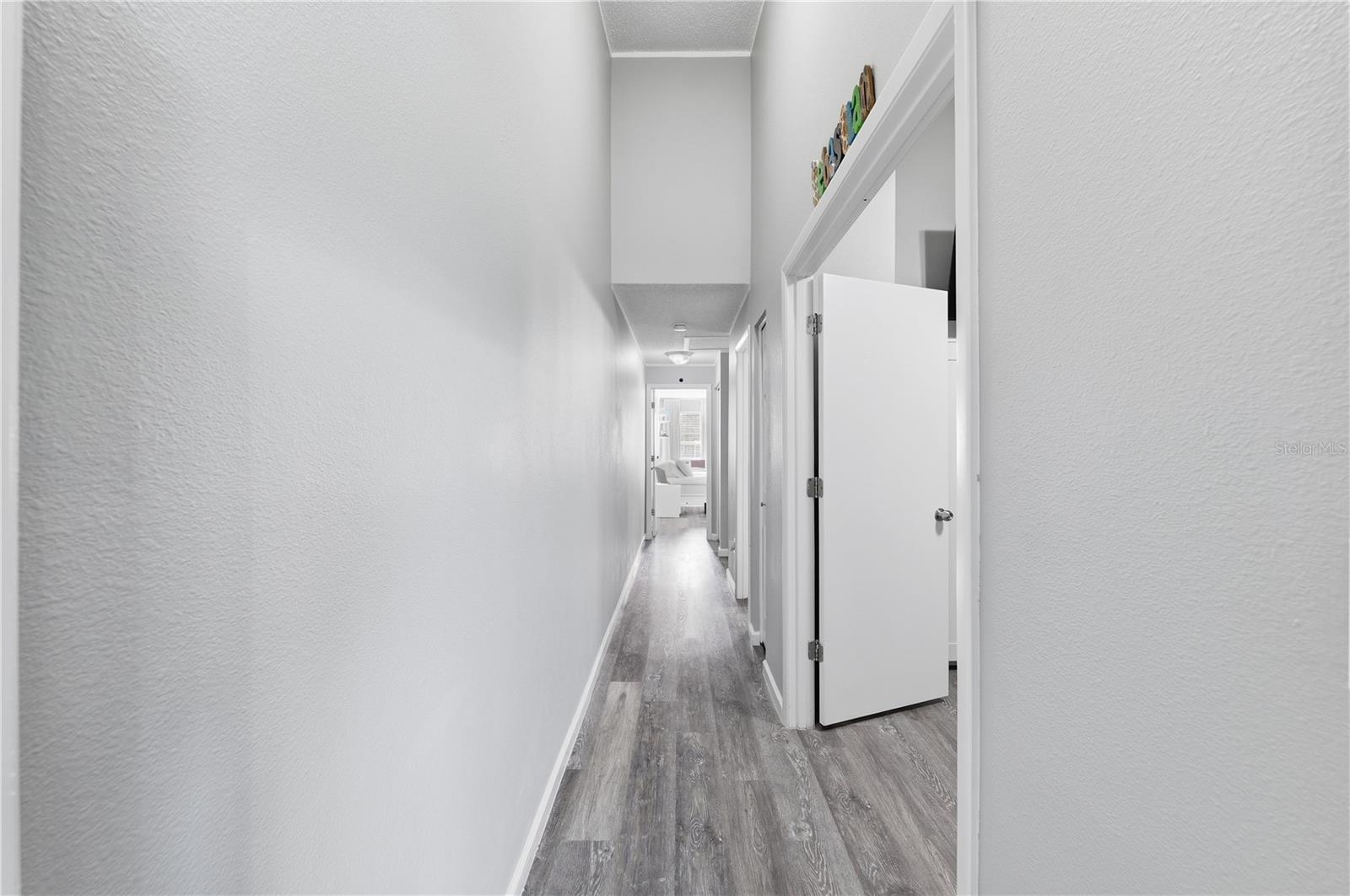 THE TWNHMS AT KENSINGTON PH - Residential