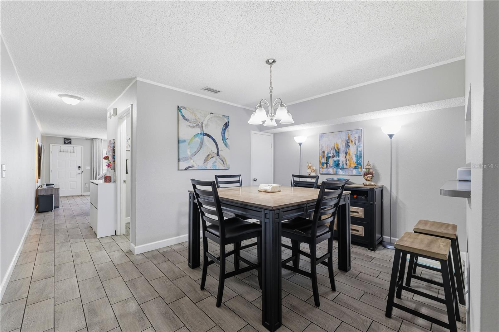 THE TWNHMS AT KENSINGTON PH - Residential