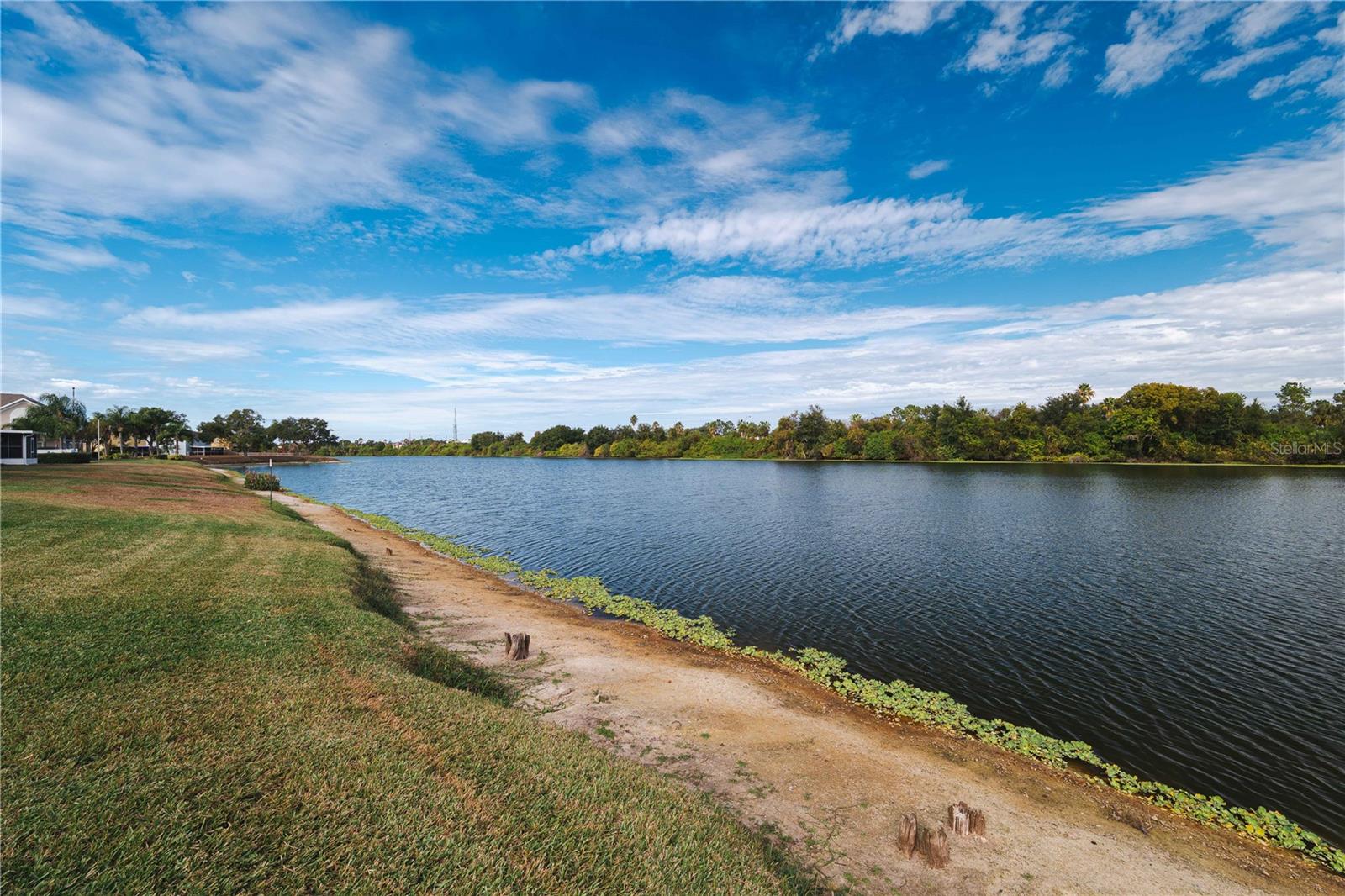 THE TWNHMS AT KENSINGTON PH - Residential