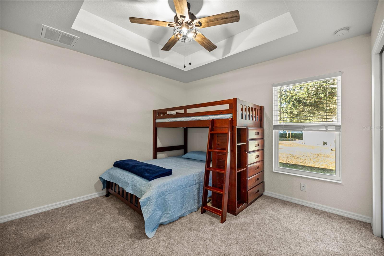 RIVER GARDENS UNIT 02 - Residential