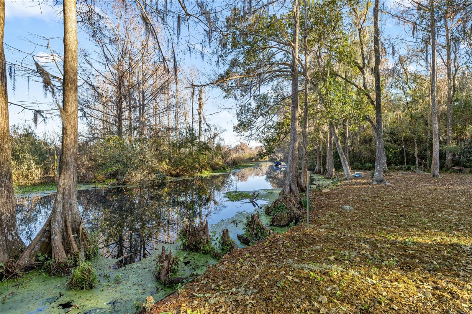 RIVER GARDENS UNIT 02 - Residential