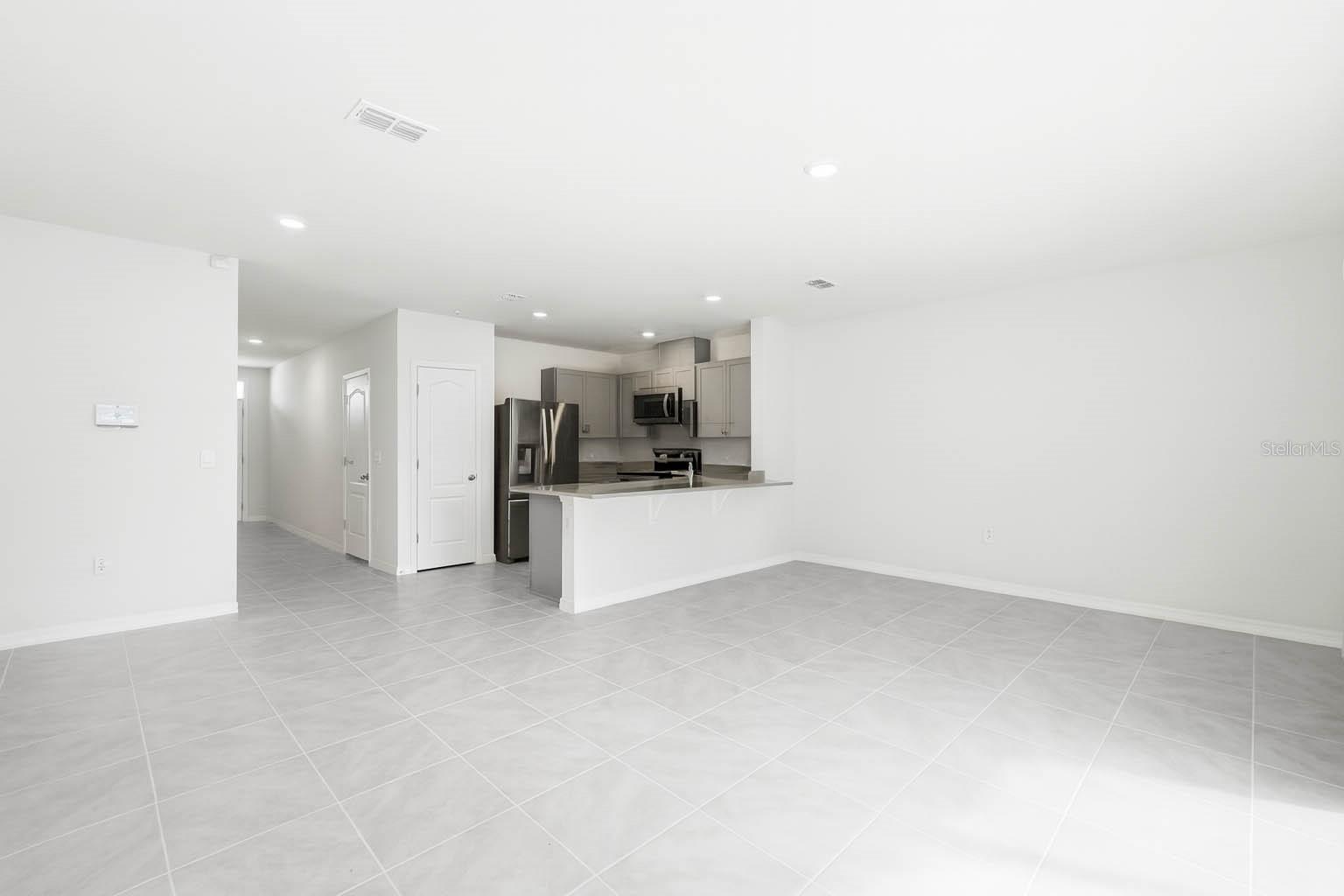 BELLA VITA PH 3 - Residential Lease