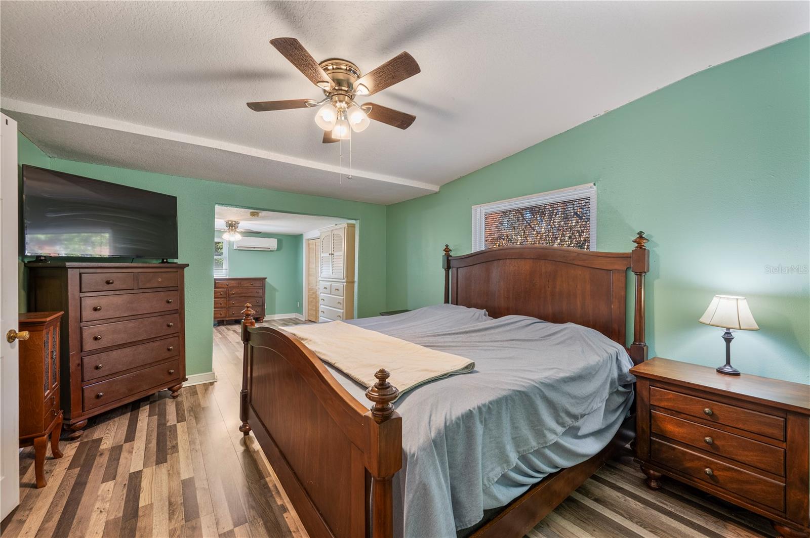 HORNEYS J T ADD 01 - Residential